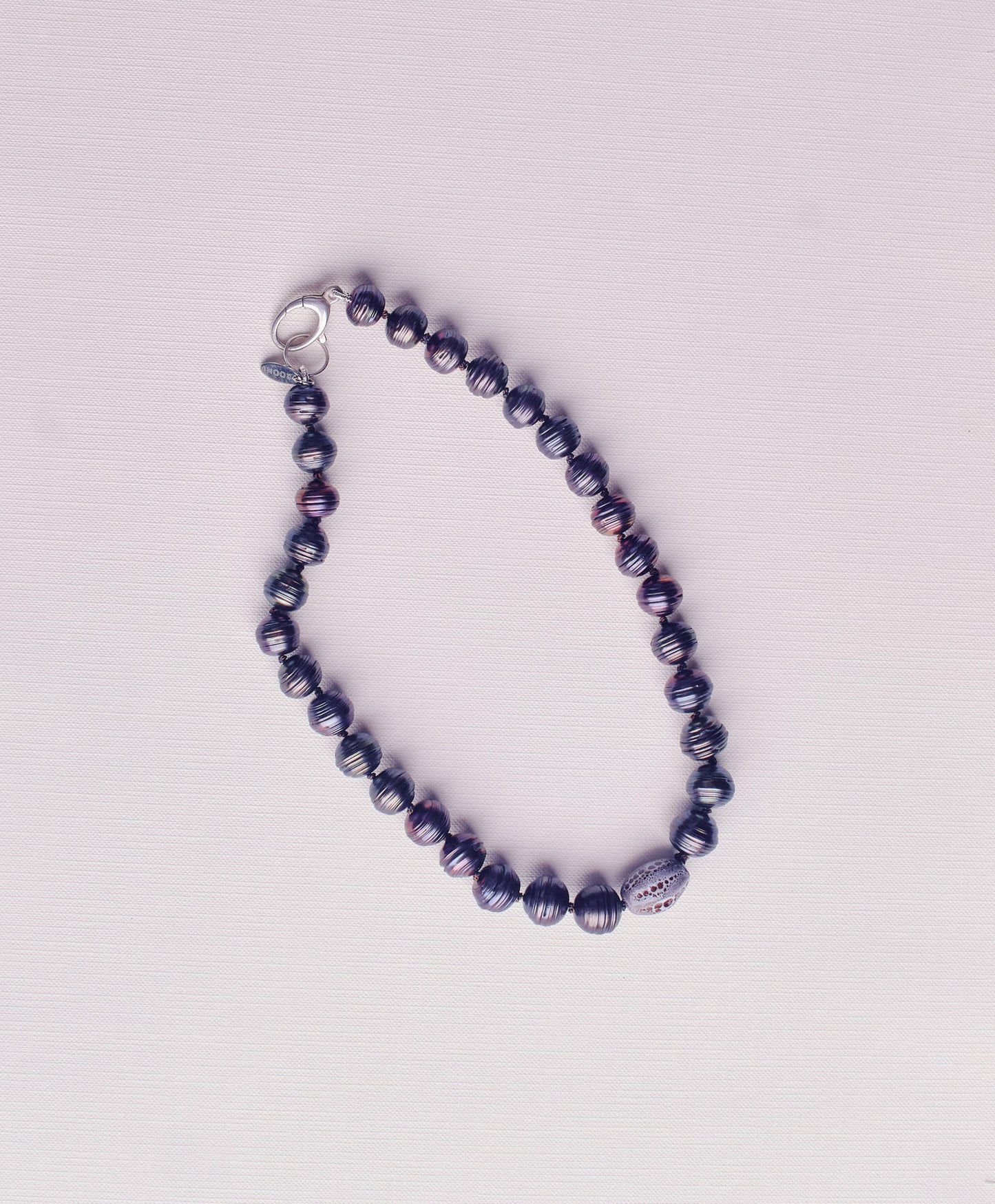 Peacock Pearl + Oval Ceramic